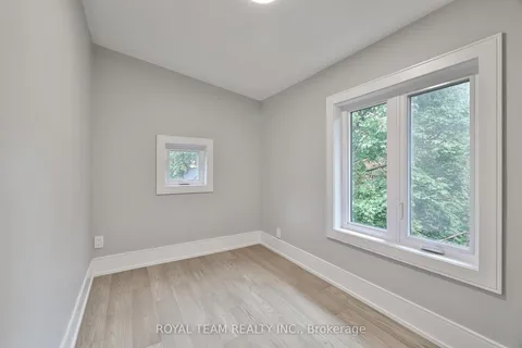 150 St Johns Road, ON M6P 1T9