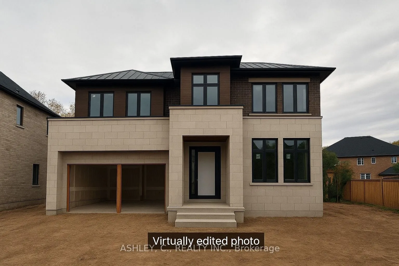 2574 Sharon Crescent, ON L5C 1Y8