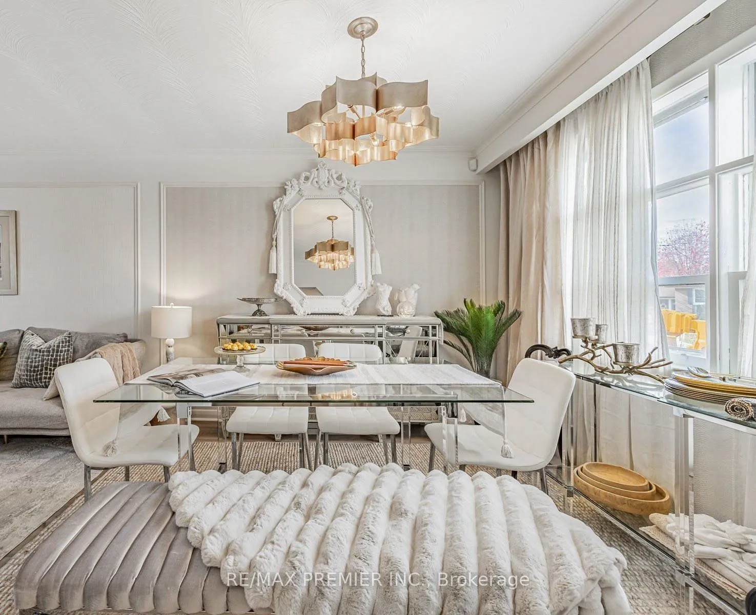 1368 Tansley Drive, ON L6L 2N4