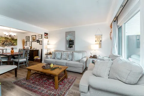 330 Pellatt Avenue, ON M9N 3P3