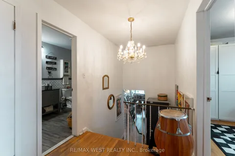 330 Pellatt Avenue, ON M9N 3P3