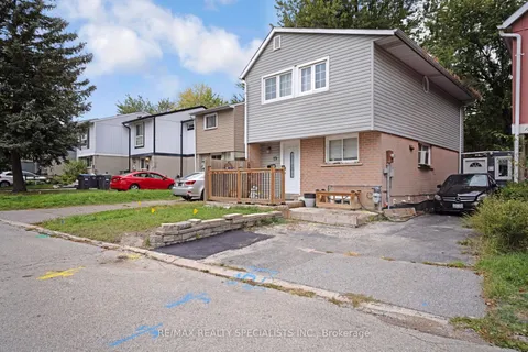 19 Gatsby Square, ON L6S 2H4