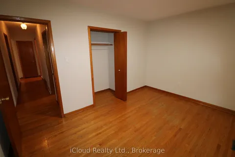 61 Rockbank Crescent, ON M9M 1L1