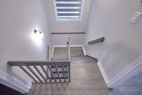 71 Willowridge Road, ON M9R 3Z2