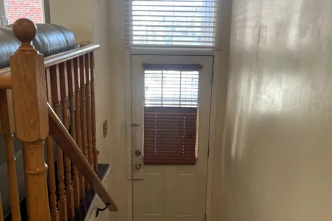 173 Torbarrie Road, ON M3L 1G8