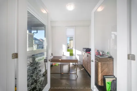 2406 Charles Cornwall Avenue, ON L6M 5M4