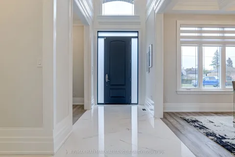 350 Weighton Drive, ON L6K 2R4