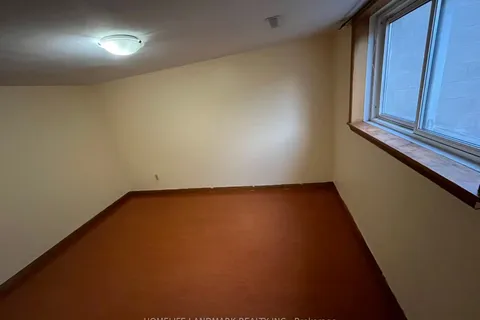 135 Cabana Drive, ON M9L 1L1