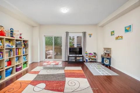 5182 Angel Stone Drive, ON L5M 0L4