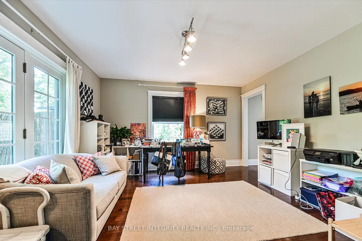 1192 Morrison Heights Drive, ON L6J 4J1