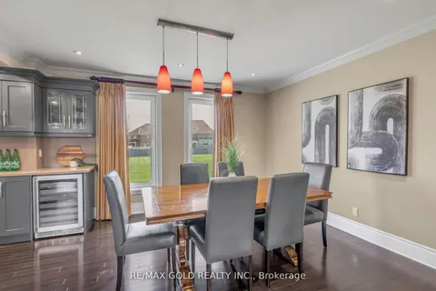 22 Tortoise Court, ON L6P 0A1