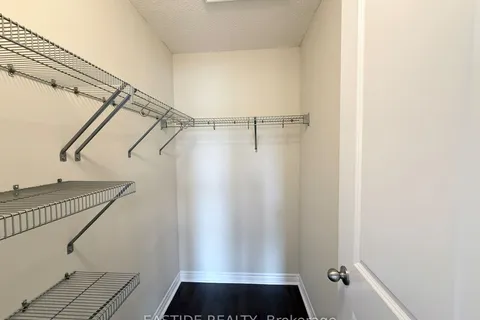 116 Finegan Circle, ON L7A 0B7