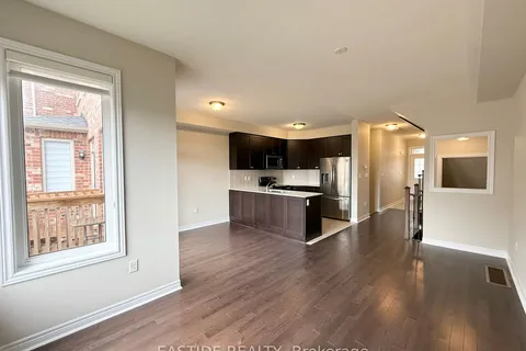 116 Finegan Circle, ON L7A 0B7