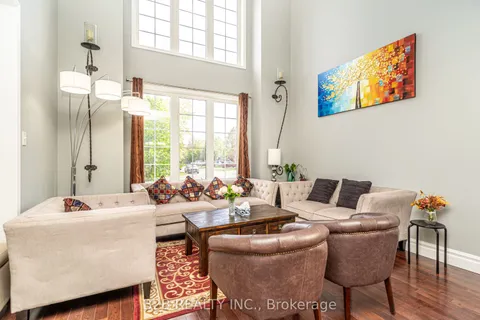 12 Valleywest Road, ON L6P 2J9