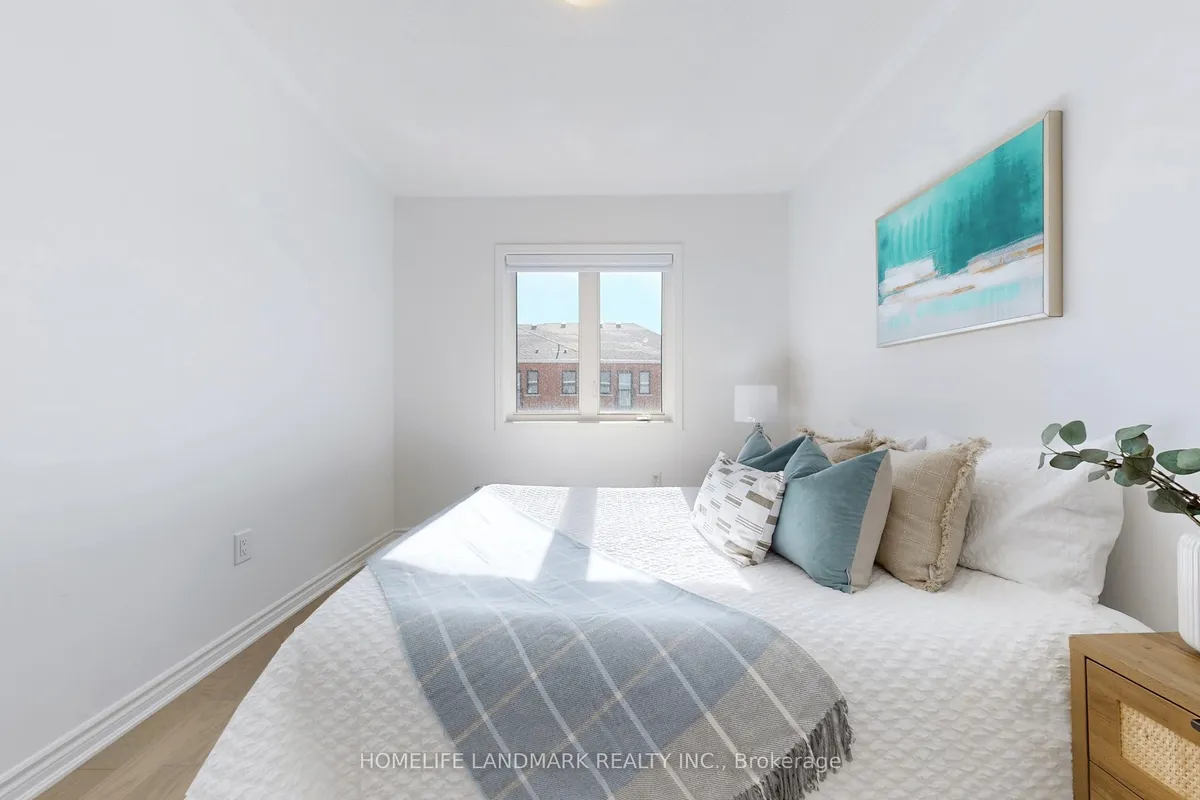 1402 Ripplewood Avenue, ON L6M 5N8