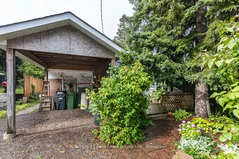 15836 Airport Road, ON L7C 1K7