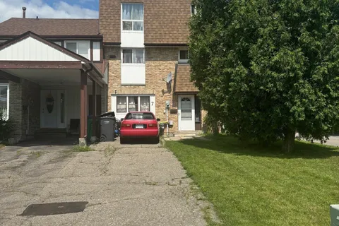 7 Fanshawe Drive, ON L6Z 1A7