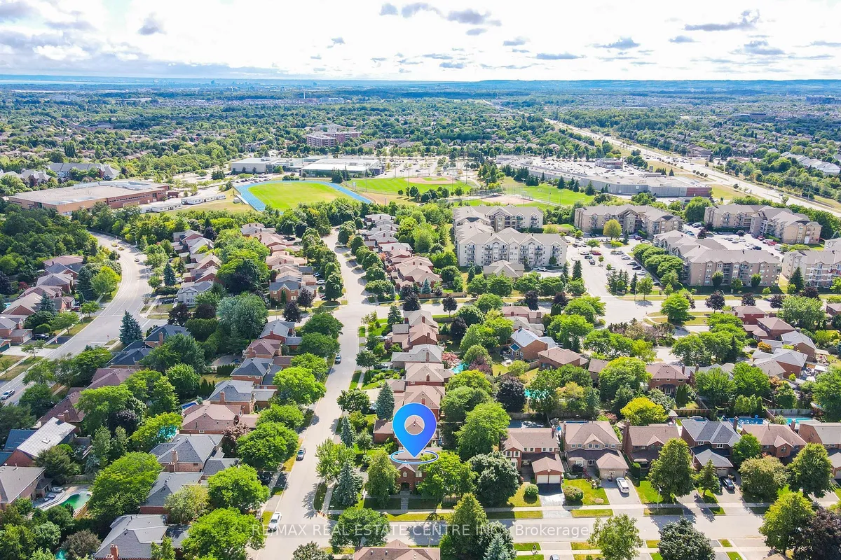 1436 Sprucewood Terrace, ON L6M 2P9