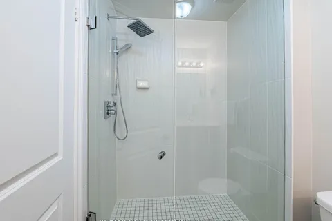 19 Sudeley Lane, ON L7A 4Z7