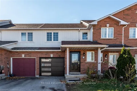 626 Taylor Crescent, ON L7L 7A5