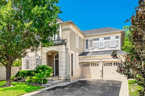 130 Innville Crescent, ON L6L 0B8