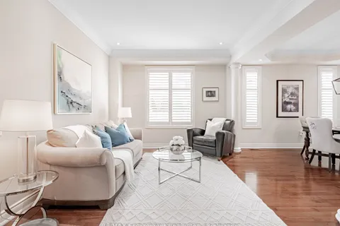 130 Innville Crescent, ON L6L 0B8