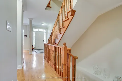 3 Tyre Avenue, ON M9A 1C5