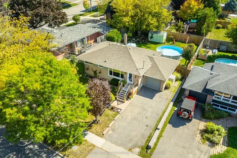 79 Rexway Drive, ON L7G 1R2