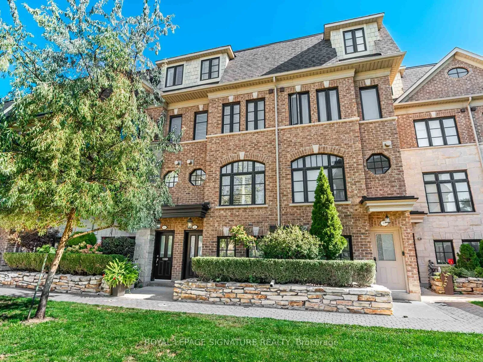 63 Ruby Lang Lane, ON M8Z 0B8