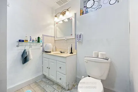 3948 Midhurst Lane, ON L4Z 1C7