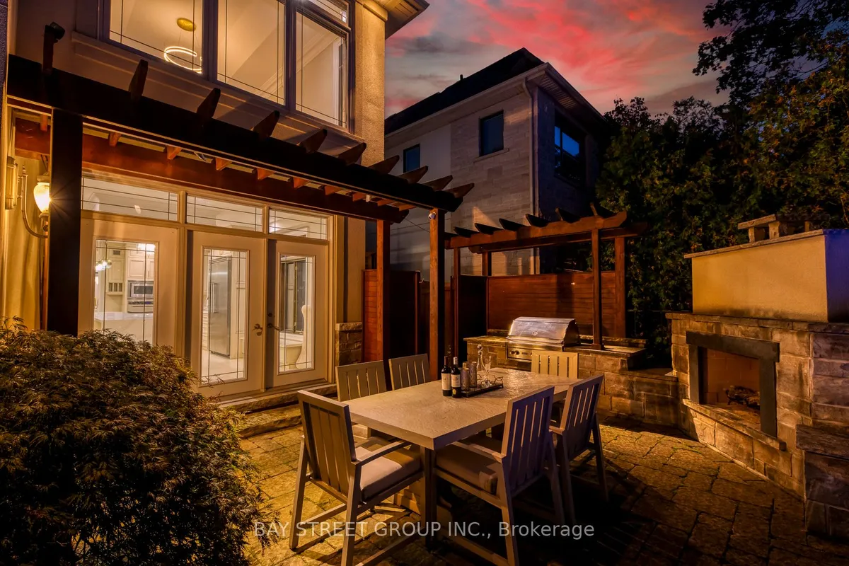 452 Avon Crescent, ON L6J 2T3