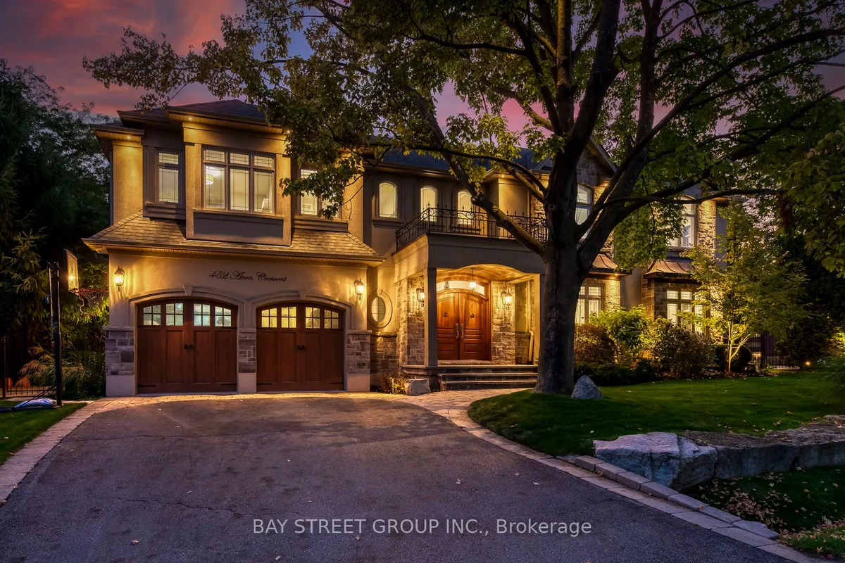 452 Avon Crescent, ON L6J 2T3