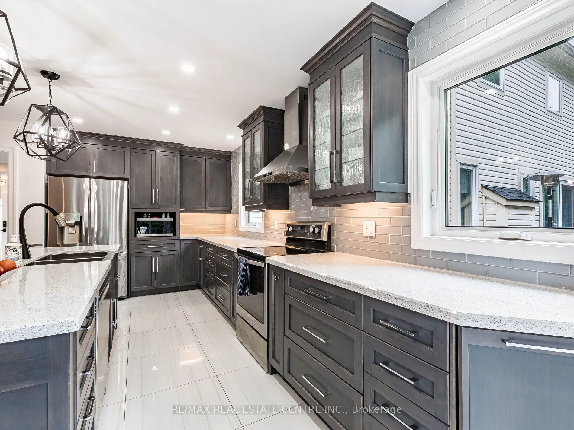 42 Somerville Road, ON L7J 3A1