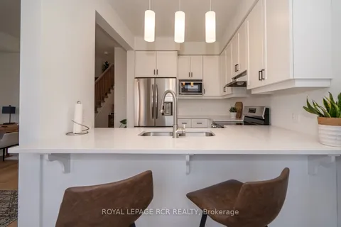 690 Broadway Avenue, ON L9W 7T7