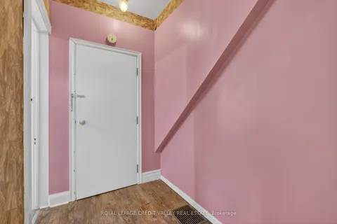 34 Joseph Street, ON L6X 1H6