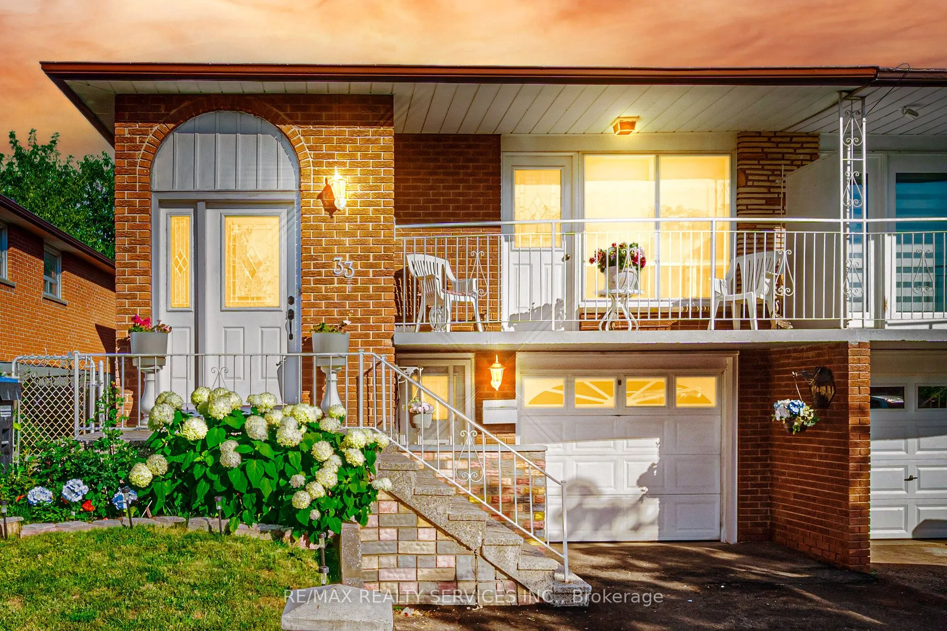 33 Tolton Drive, ON L6V 2P9