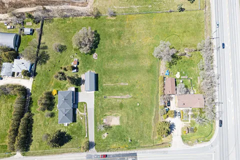 3029 Burnhamthorpe Road, ON L9T 5S2