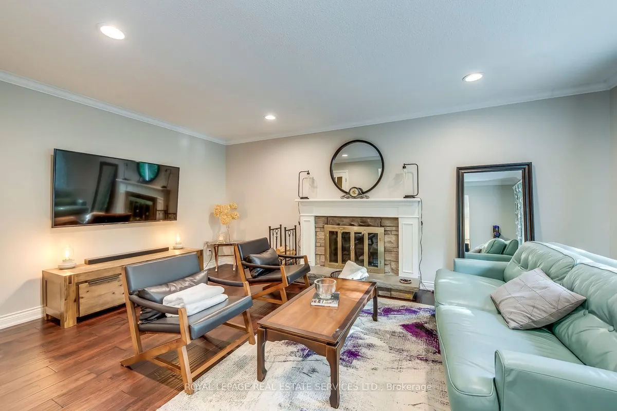 1460 Caulder Drive, ON L6J 5S9