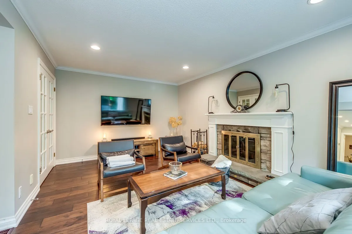 1460 Caulder Drive, ON L6J 5S9