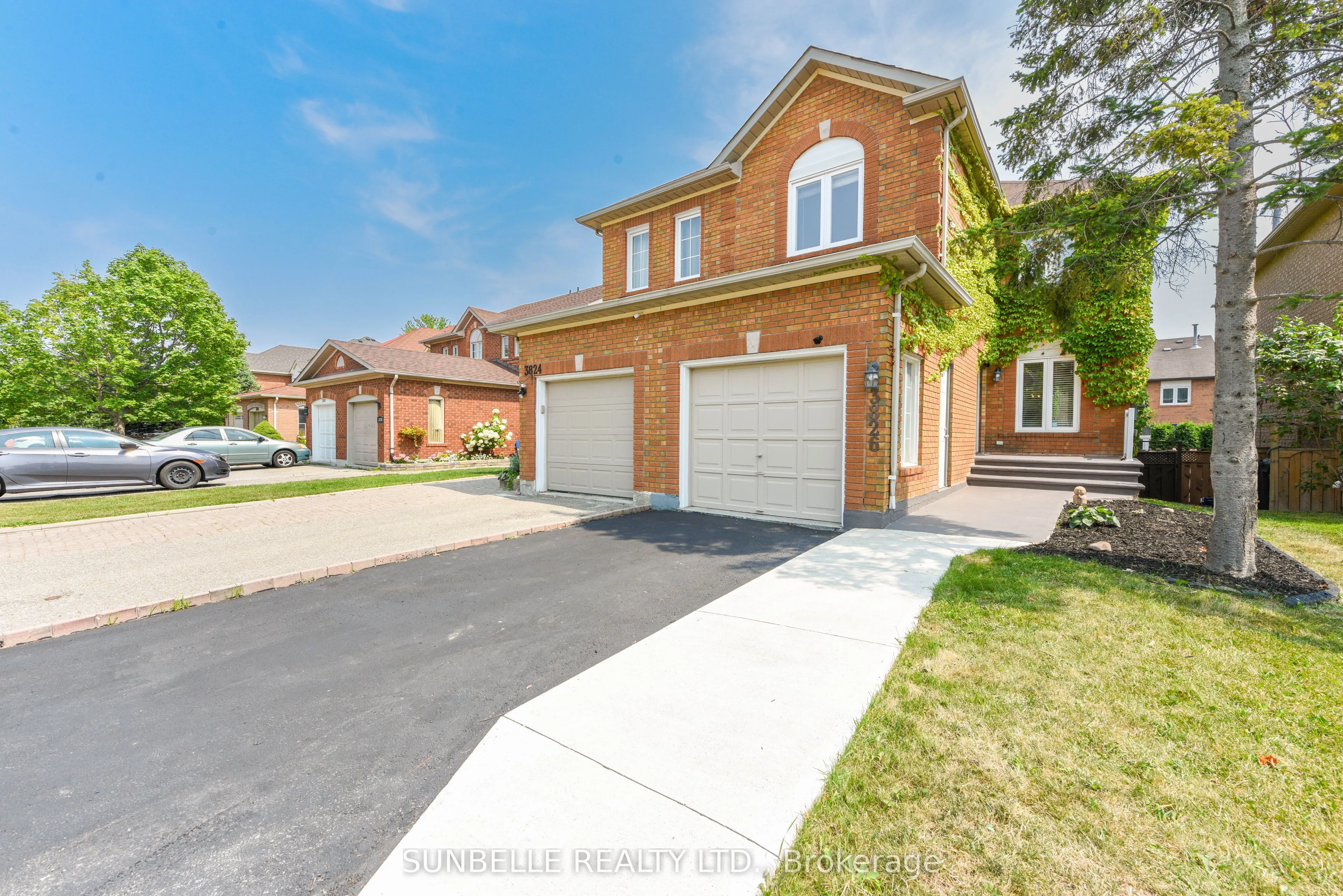 3826 Allcroft Road, ON L5N 6V6