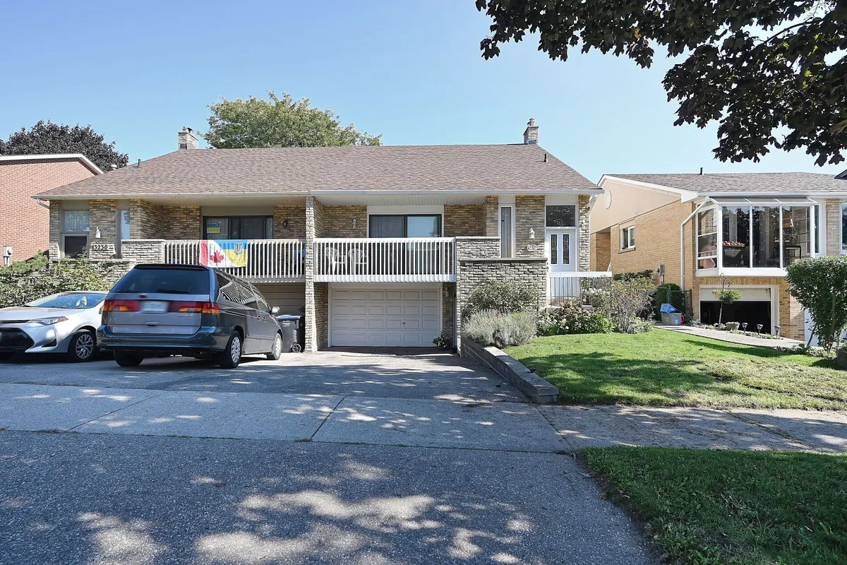 3232 MCCARTHY Court, ON L4Y 3Z6