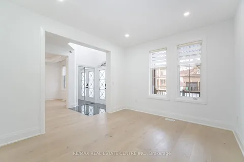 17 Wonder Way, ON L6P 1G1