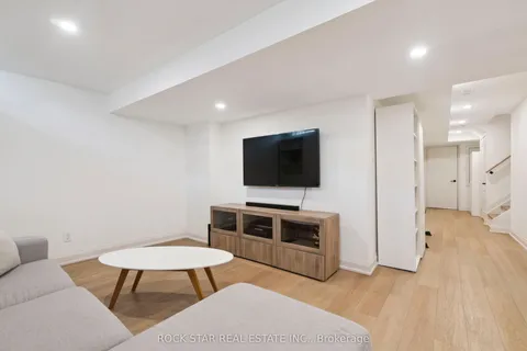 2438 Baintree Crescent, ON L6M 4X1