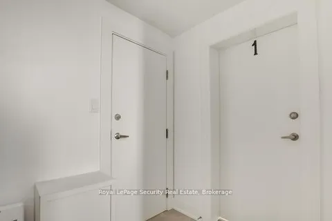 148 Portland Street, ON M8Y 1B2