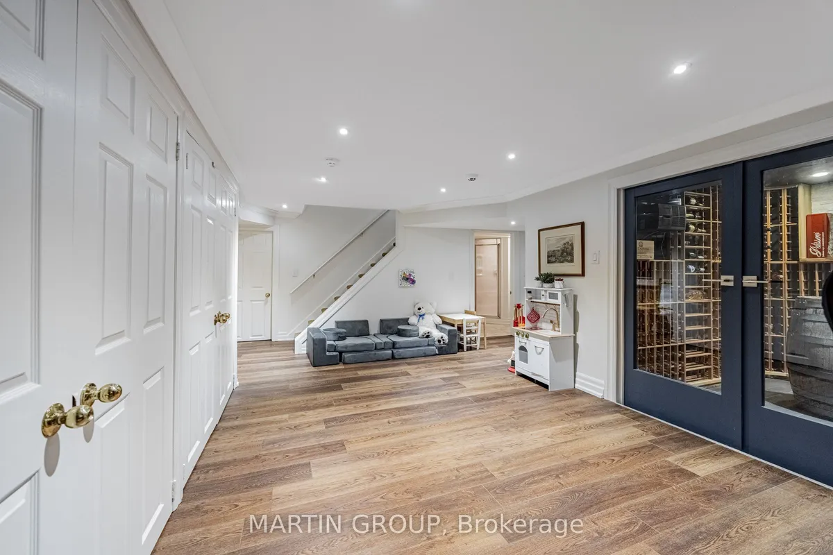 297 Watson Avenue, ON L6J 3V3