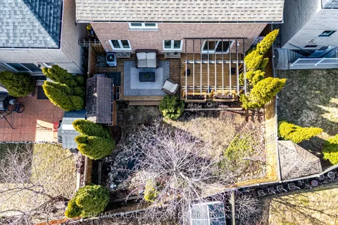 3748 Pearlstone Drive, ON L5M 7H1