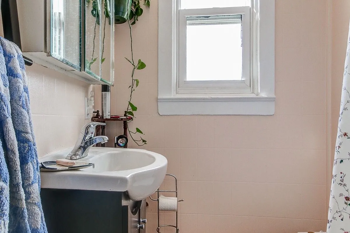 50 Sellers Avenue, ON M6E 3T6