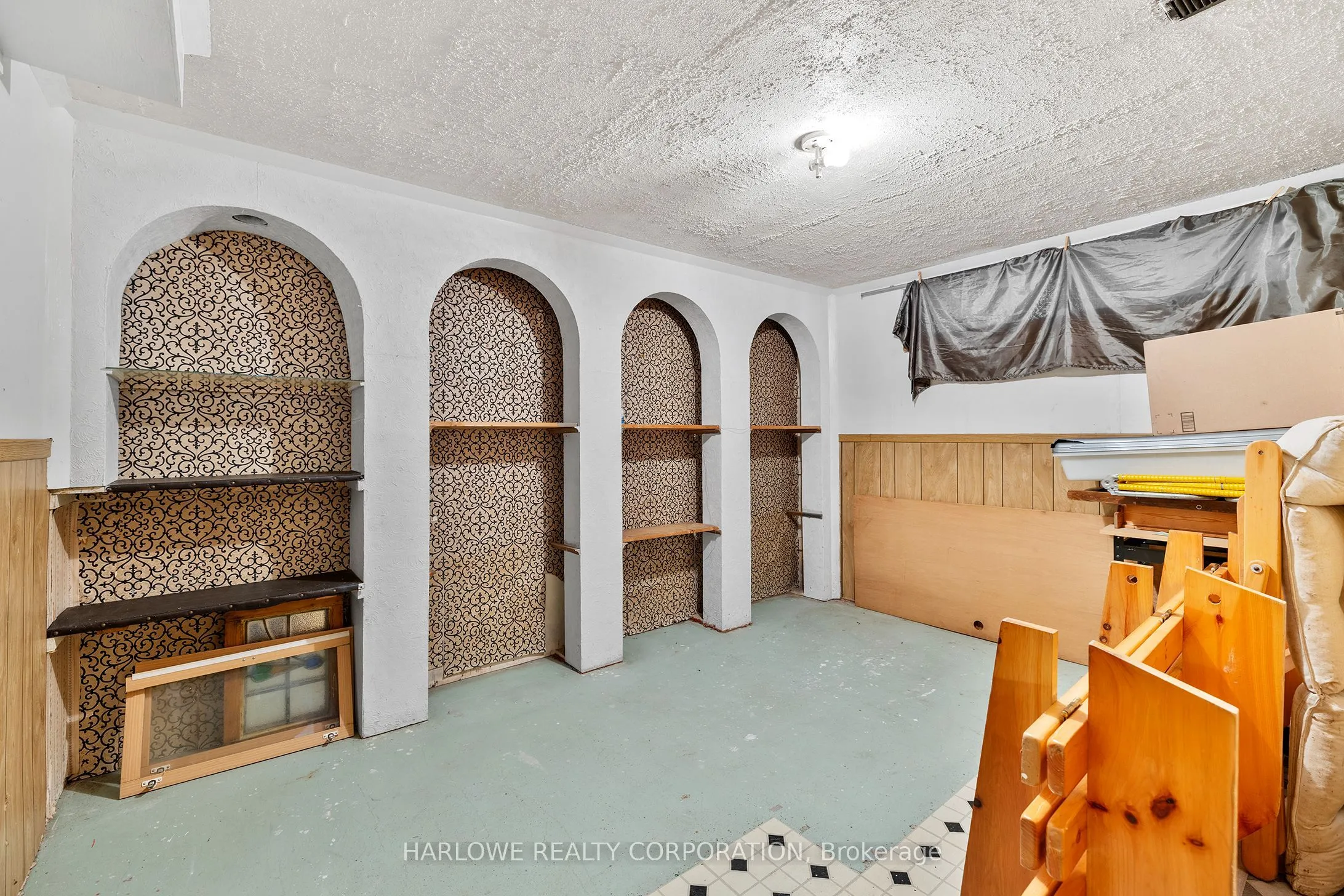 39 Epsom Downs Drive, ON L6T 1Y7