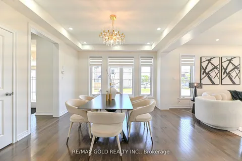 59 Cobriza Crescent, ON L7A 5A6