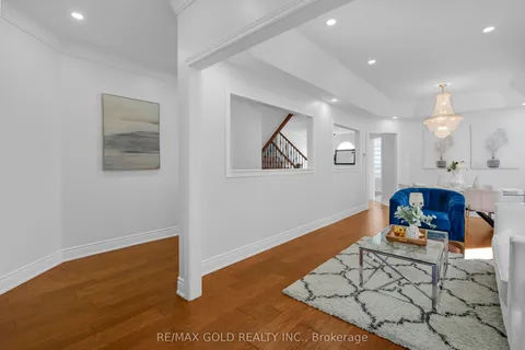 48 Fountainview Way, ON L6S 6K6